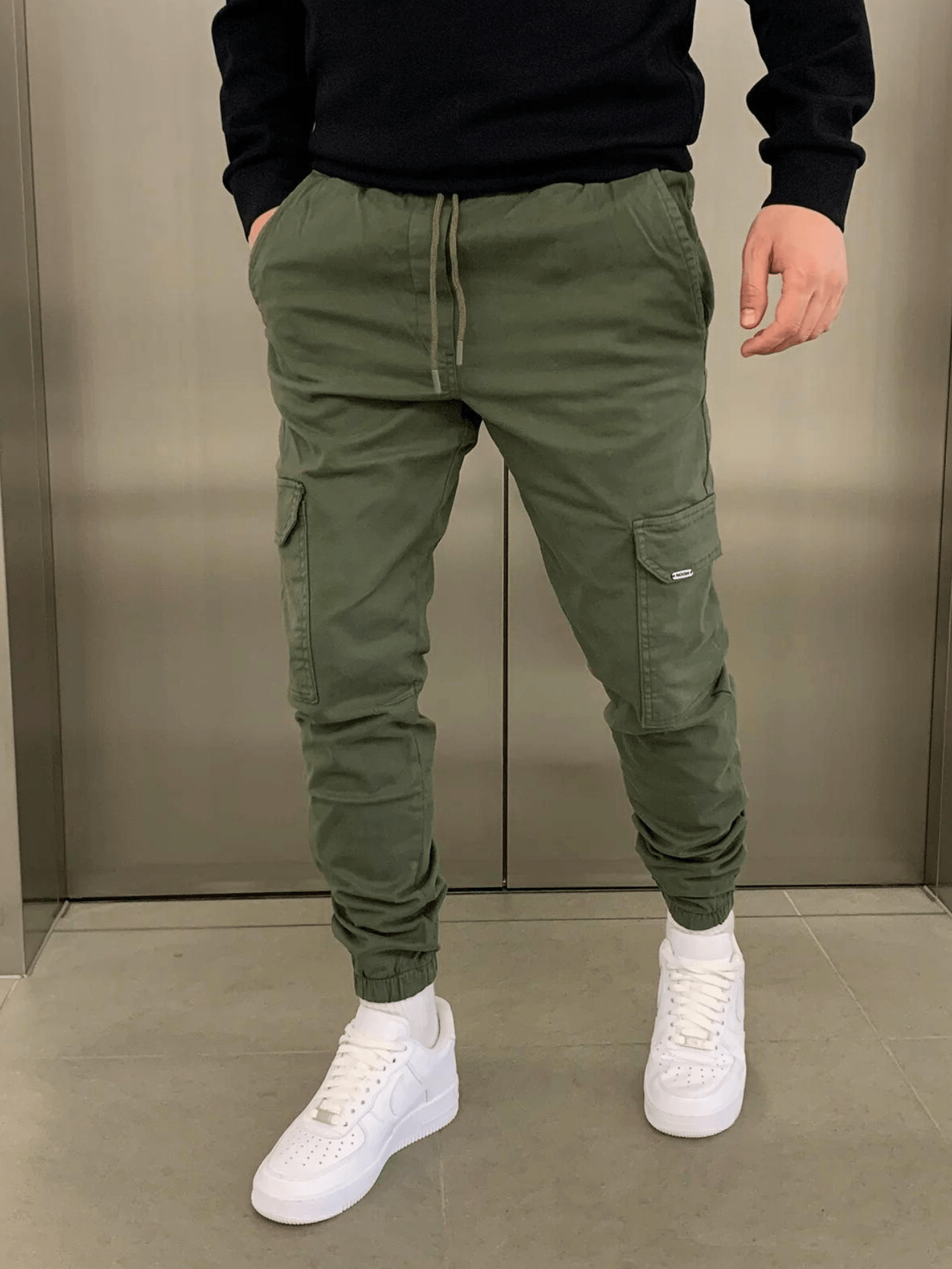 Pantalón jogger cargo