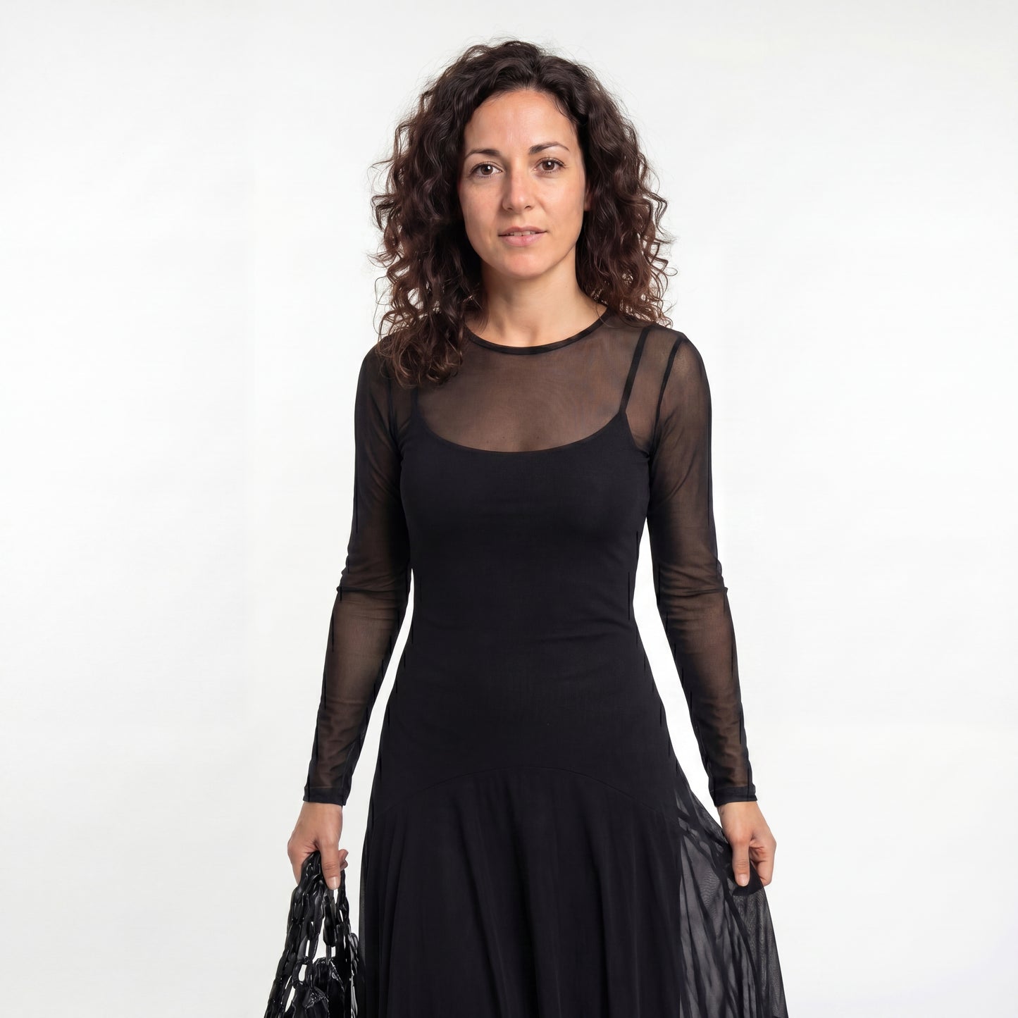 Valeria - Vestido largo holgado de tul negro