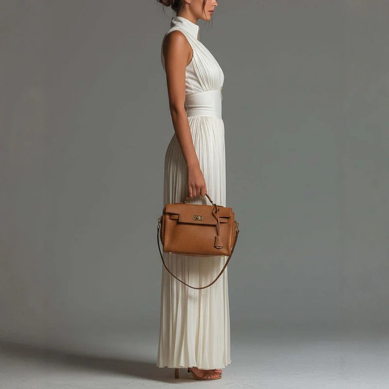 Mono plisado elegante