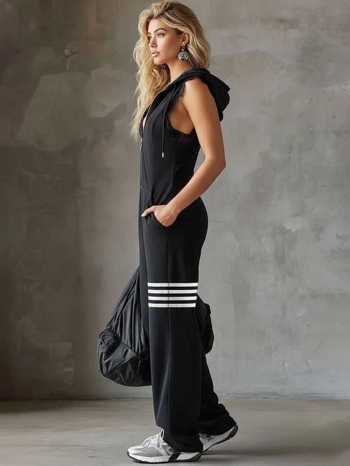 Daniela | Mono deportivo de estilo retro con capucha y rayas